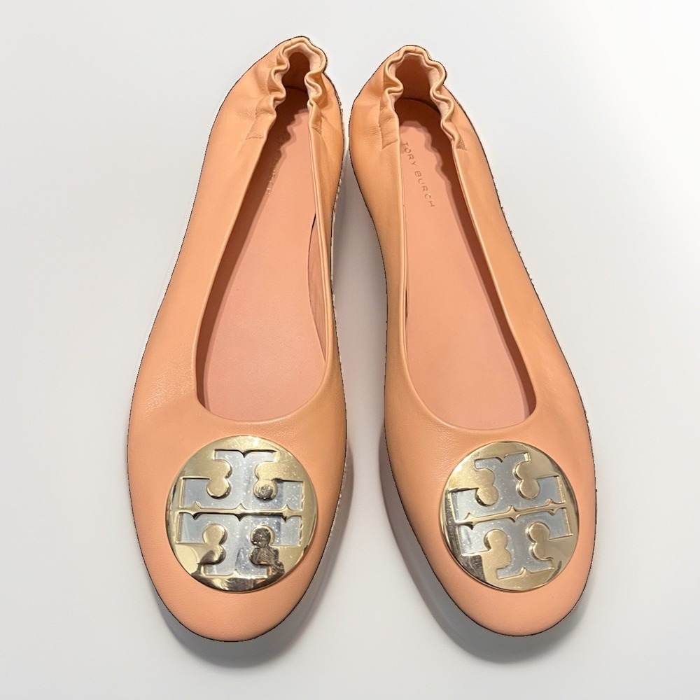 Tory Burch Claire Ballet Flats Slip-On Calf Leather Sz 9.5 Round Toe EUC Salmon